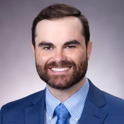 Sanders- Bradley_GRAD PHOTO